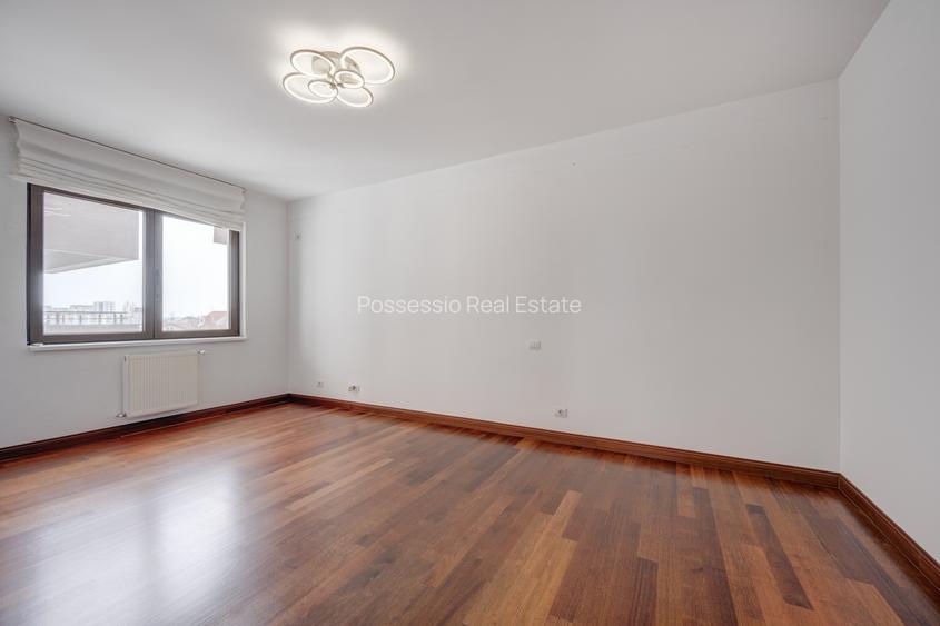 Soseaua Sisesti -  6 camere, 242 mp –2 parcari--Comision 0% - 23