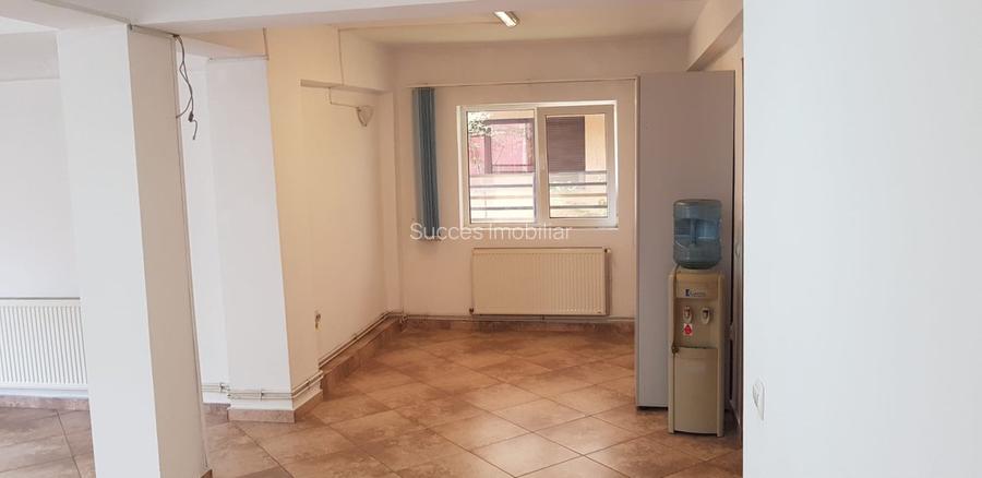 MIHAI BRAVU-METROU,ETAJ1,IN VILA 5 CAM 150 MP,SUPERB,700 EURO - 4