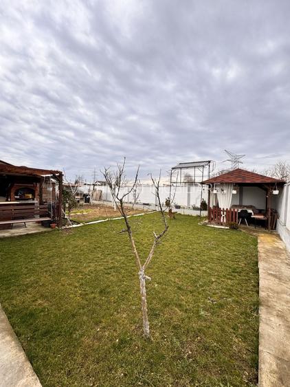 Vilă spațioasă cu 6 camere – Cartierul Viena, Oradea - 73