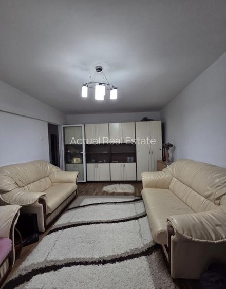 3 CAMERE | POARTA 6 | DECOMANDAT - 3