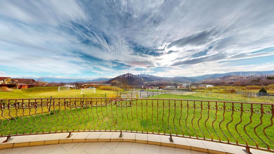 Casă / Vilă de Lux cu 5 camere de vânzare - 19