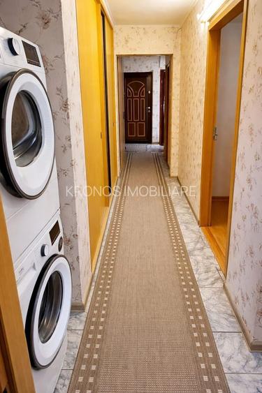 POARTA 6 3 CAMERE,GAZE 70 MP PRET 112000 EURO - 4