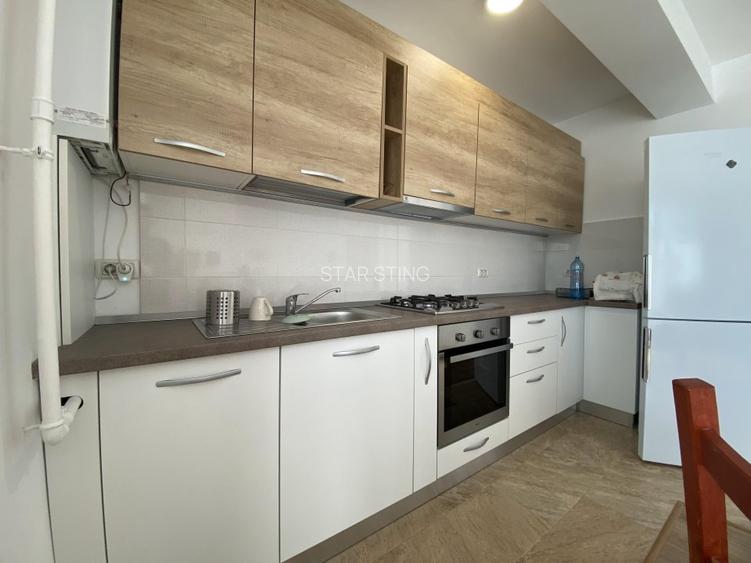 Pipera  Rond Omv,cu spatii de depozitare,renovat,foarte curat,.garaj,liber. - 10