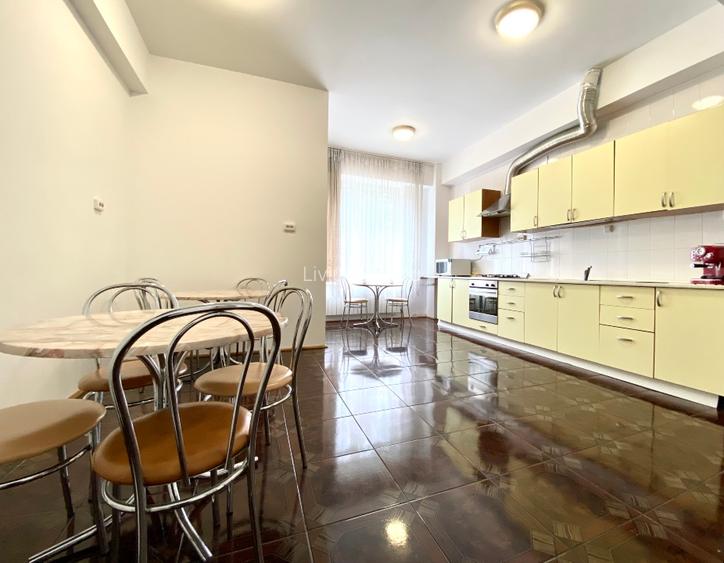 Casa de vânzare în Predeal - 10