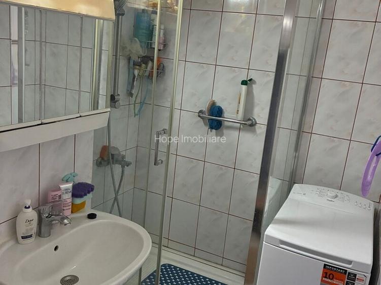 Mall Vitan - Garsoniera decomandata - 6