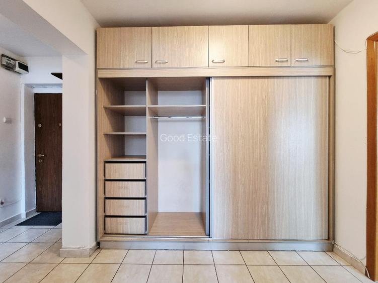 INCHIRIERE apartament 3 camere nemobilat Bd. Ion MIhalache 93 exclusiv pt LOCUIT - 3