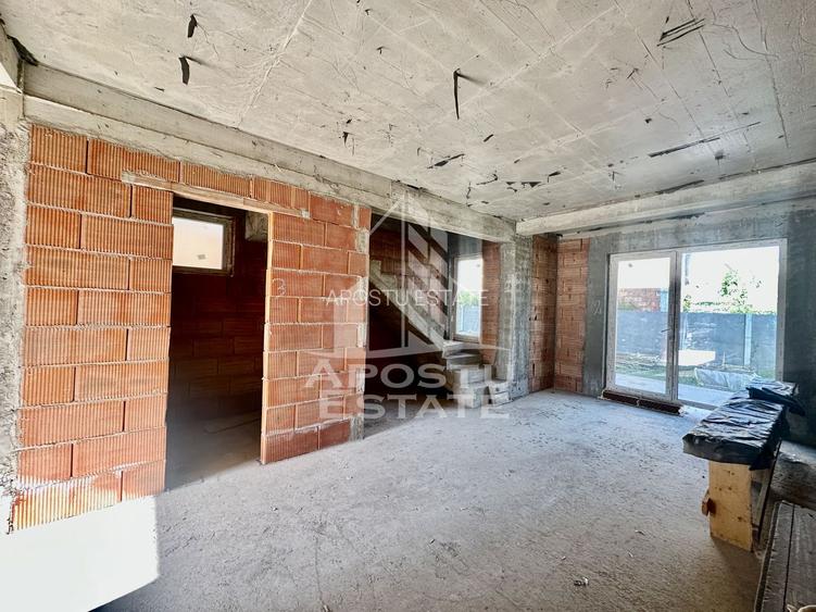 Casa individuala cu 4 camere, bucatarie inchisa, zona Planetelor - 6