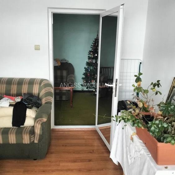 Apartament 3 camere str SABINELOR -CENTRU - 3