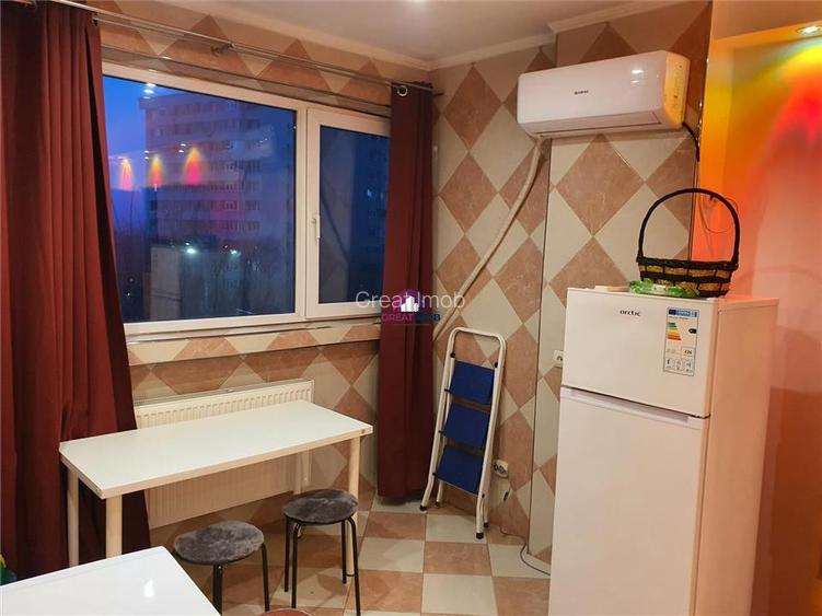 Inchiriere garsoniera Teiul Doamnei – Colentina - 4