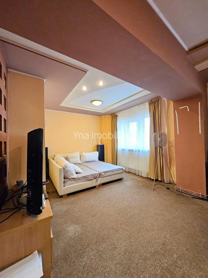 Oferta inchiriere garsoniera in Craiovei, parter,  260 EURO - 17