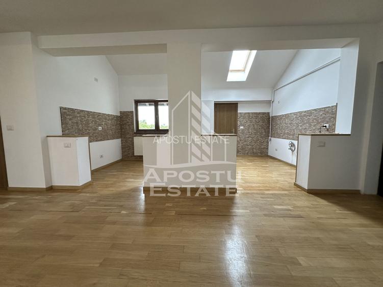 Penthouse cu 3 camere, 2 bai si 2 terase in Giroc, zona planetelor. - 4