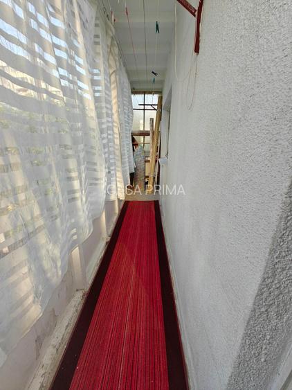 Apartament 1 Camera decomandat, etaj 3, plan 2 bld. Poitiers!