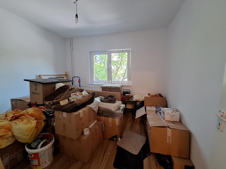 Apartament 2 camere | et 1 | bloc izolat-acoperis cu tigla | zona Soarelui - 11