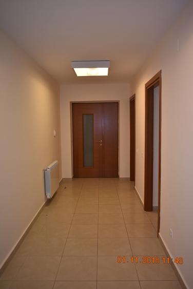 Apartament 5 camere pretabil birouri/locuit