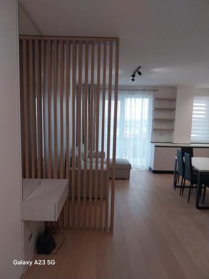 Apartament modern 3 camere 2 bai+terasa 12mp, Zona Vivo Mall, Parcare
