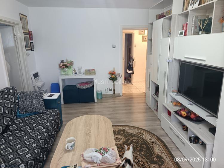 APARTAMENT 3 CAMERE, SEMIDECOMANDAT, PODU ROS, BLOC FARA RISC - 2