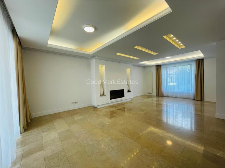 Vanzare vila OXFORD GARDENS - 5 DORMITOARE|| 2 open space - 6