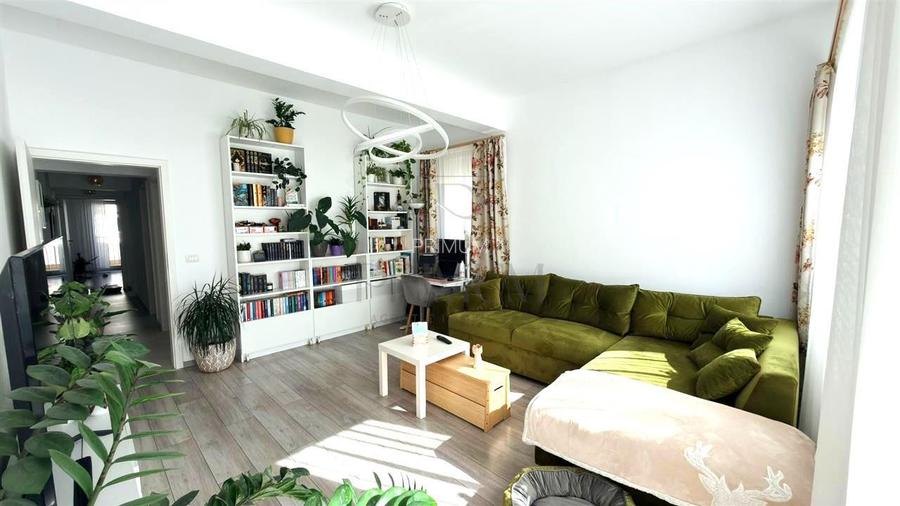 GIROC - 3 CAMERE - 2 BALCOANE - INACLZIRE PARDOSEALA - CLIMA - ETAJ 1 - 2 LOCURI - 6