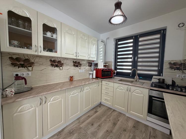 Casa tip triplex - 4 camere - 2 bai - Selimbar - mobilat - 5
