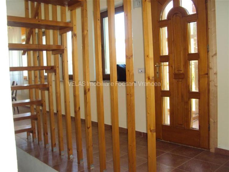 Vila Focsani, S+P+M, mobilata si utilata, CT si anexa - 13