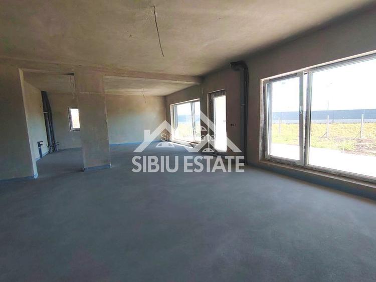 Casa noua Sibiu, Selimbar  teren 790 mp, garaj dublu, terase - 12