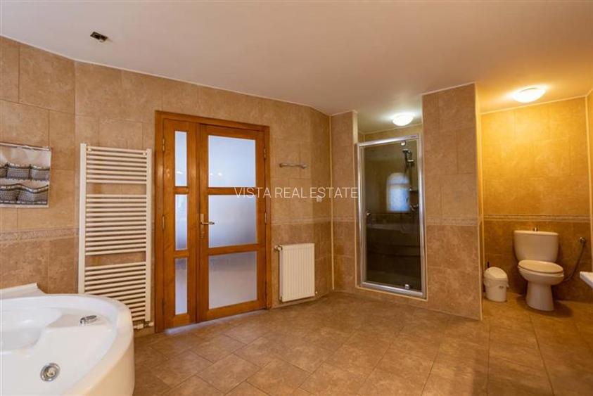 Exclusivitate! Colt de Rai: Casa cu arhitectura deosebita, cu acces direct la ra - 14