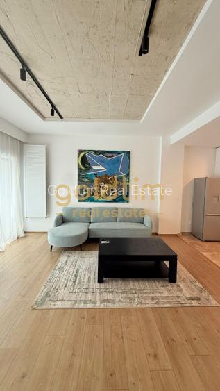 VILA INDIVIDUALĂ/CURTE/IN CURS DE MOBILARE/RENOVATA COMPLET/ZONA LINISTITA - 11