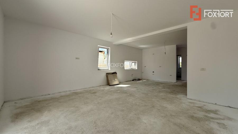 Duplex de vanzare 4 camere, langa Mega Image - Mosnita Noua - 2