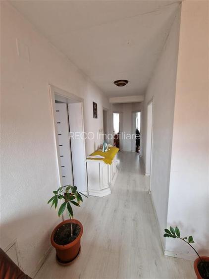 Casa P+M in zona Ciheiului, la 400 m de tramvai - 11