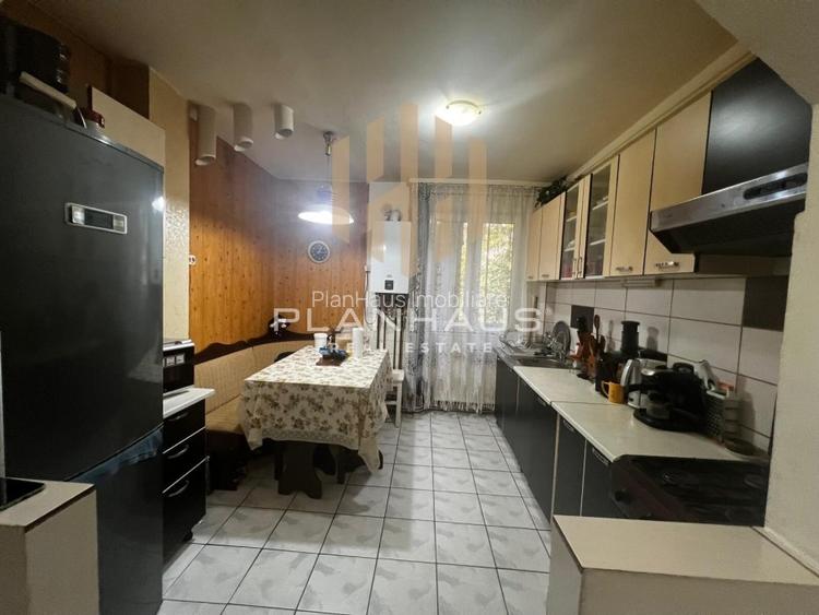 Apartament 4 camere,zona Pizza Albina ,cartierul Săsar  - 12