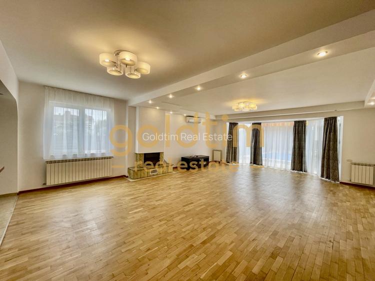 VILA INDIVIDUALA/PISCINA/ GARAJ - 13