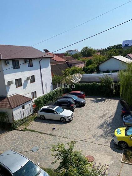 Apartament de vanzare cu vedere la piscina - 11