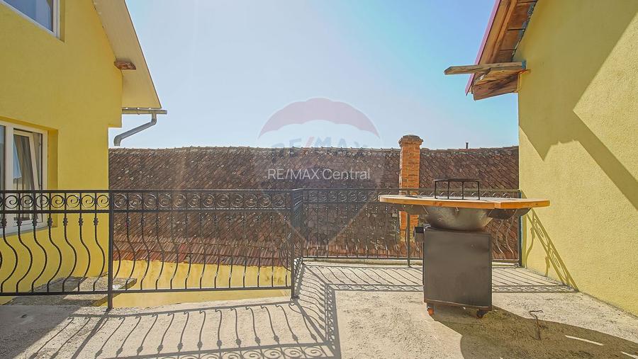 Casă individuală + corp secundar, 475 mp utili, Codlea - 33