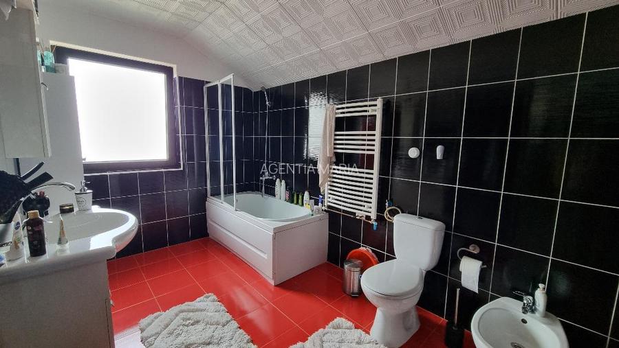 Casa Parter si Mansarda zona strazii Dara - 11