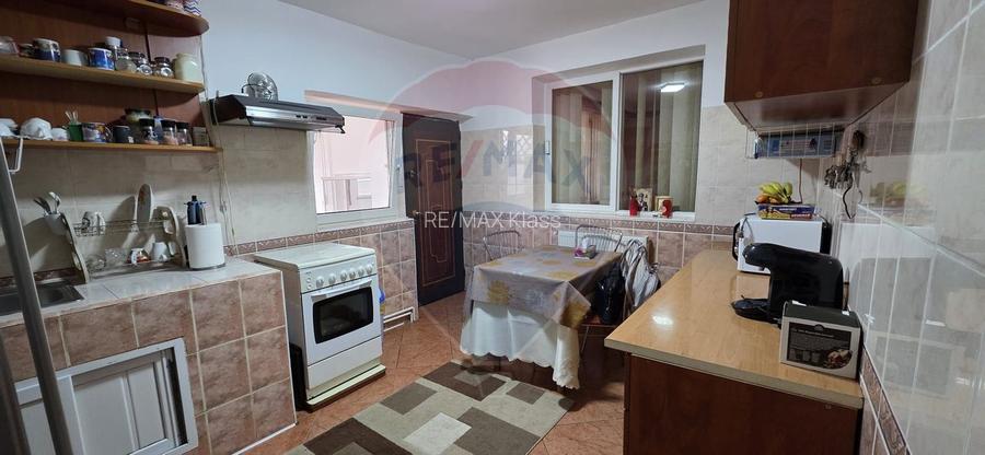 Casa 5 camere teren generos 3156 mp in Adanca, Dambovita - 9