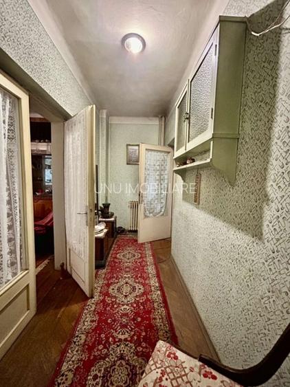 Vilă Copou Iași 5 camere, garaj, pod mansardabil D+P+Pod - 2