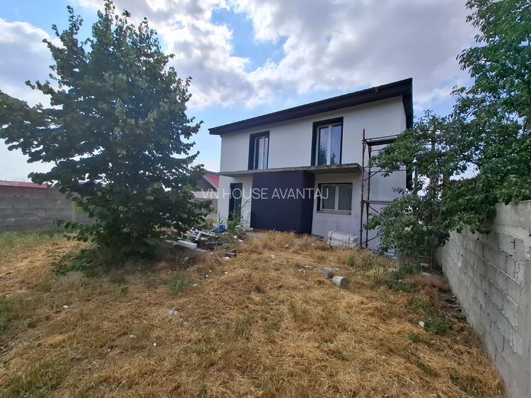 Casa de vanzare Botarlau - 13