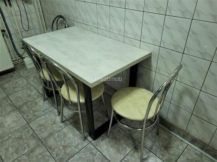 Apartament cu 4 camere de inchiriat in 7 noiembrie - 9