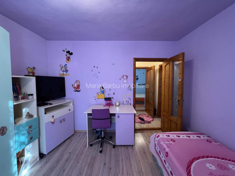 3 cam. etaj 1, 2 bai, 2 balcoane, mobilat+utilat, zona Spital - 12
