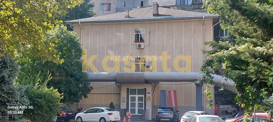 Clădire Comercială Multifuncțională de Vânzare – Zona Stefan cel Mare - 2