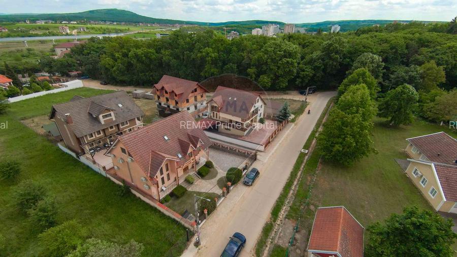 De Vanzare  Pensiunea Laura - 3 Margarete, Sanmartin, Baile Felix - 2