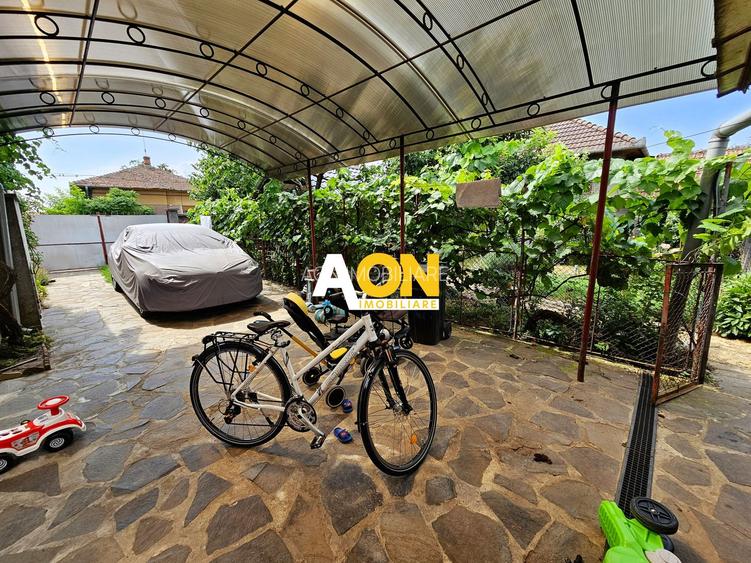 Casă cu 2 corpuri și 500 mp teren l&acirc;ngă Cetatea Alba Carolina - 4