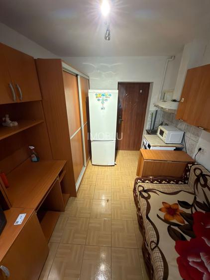 Garsoniera, 12mp, Et. 4/4, zona Take Ionescu - Medicină! - 2
