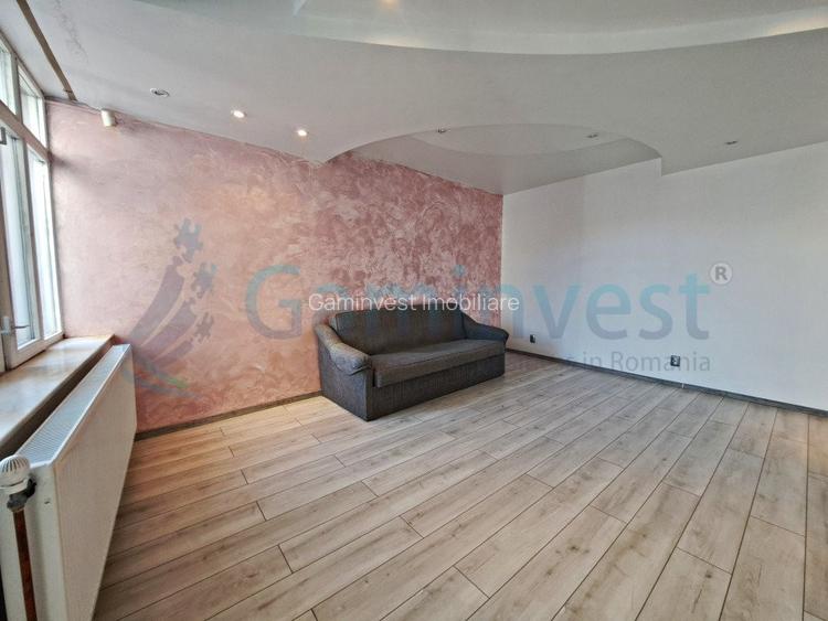 Casa de vanzare in Oradea, cu 5 camere, singur in curte, zona Decebal - 5