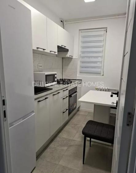 Apartament 2 camere, 40 mp, decomandat, Metrou, 1 Decembrie 1918 - 3