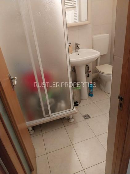 Apartament 4 camere, zona Piata Muncii - 9