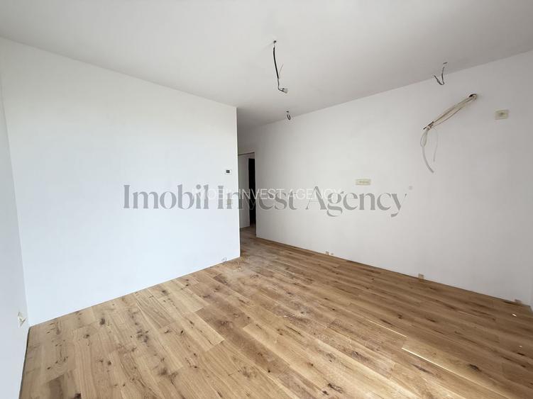 Apartament 3 camere de vanzare in bloc cu vedere la lac/dezvoltator - 10