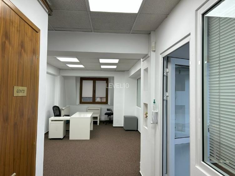 Spațiu de birouri generos și complet mobilat |One Charles de Gaulle - 6