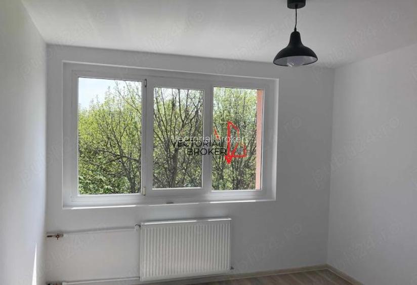Apartament 2 camere semidecomandate, renovat recent, liber, Basarabia- Campia Li - 4