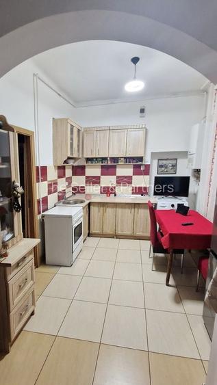 Zona Centrala In Imediata Apropiere a Strazii Michael Weiss - 6